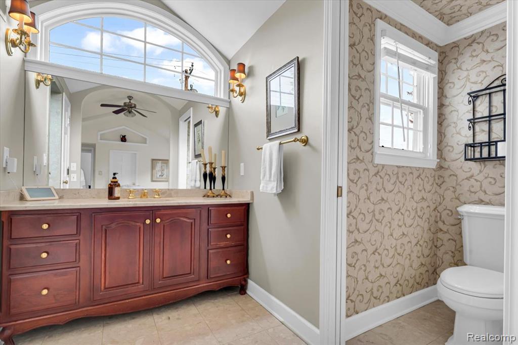 784 University Place, Grosse Pointe, MI 48230 — Photo 29