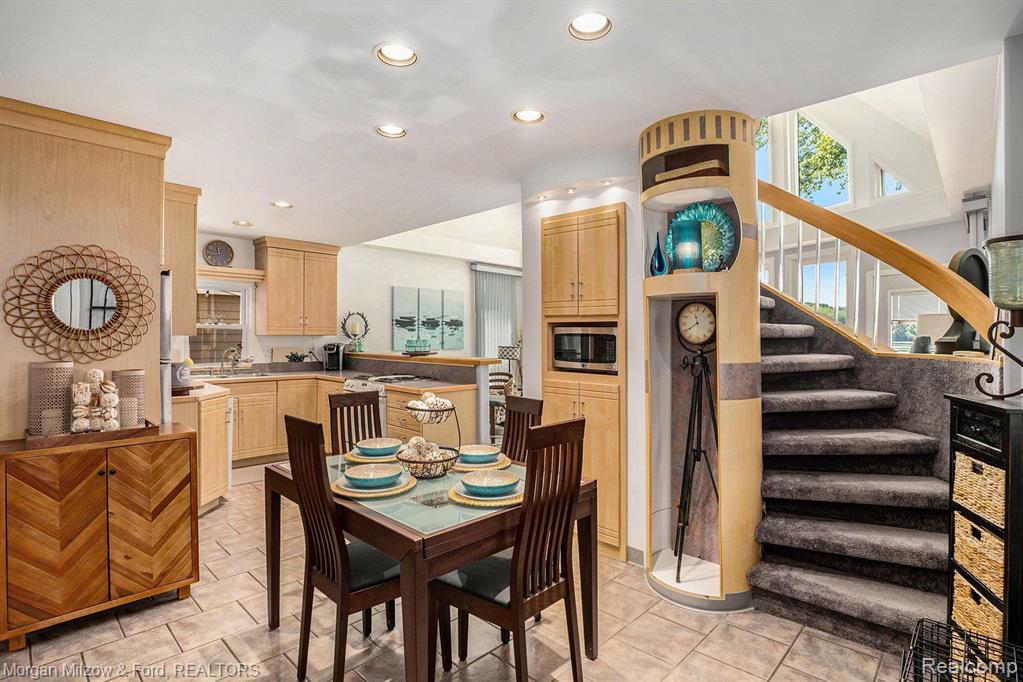 8763 Lakeview Boulevard, Clarkston, MI 48348 — Photo 4