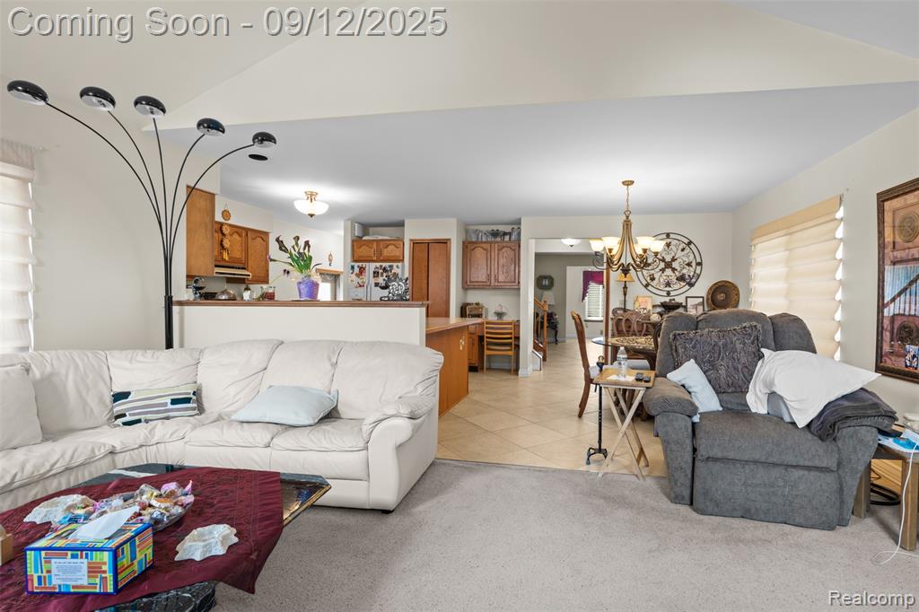 6422 Jonathon Street, Dearborn, MI 48126 — Photo 8