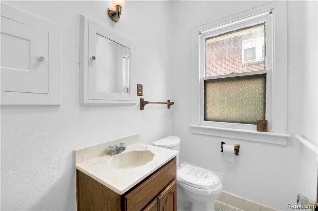 12725 Broadstreet Avenue, Detroit, MI 48238 — Photo 12