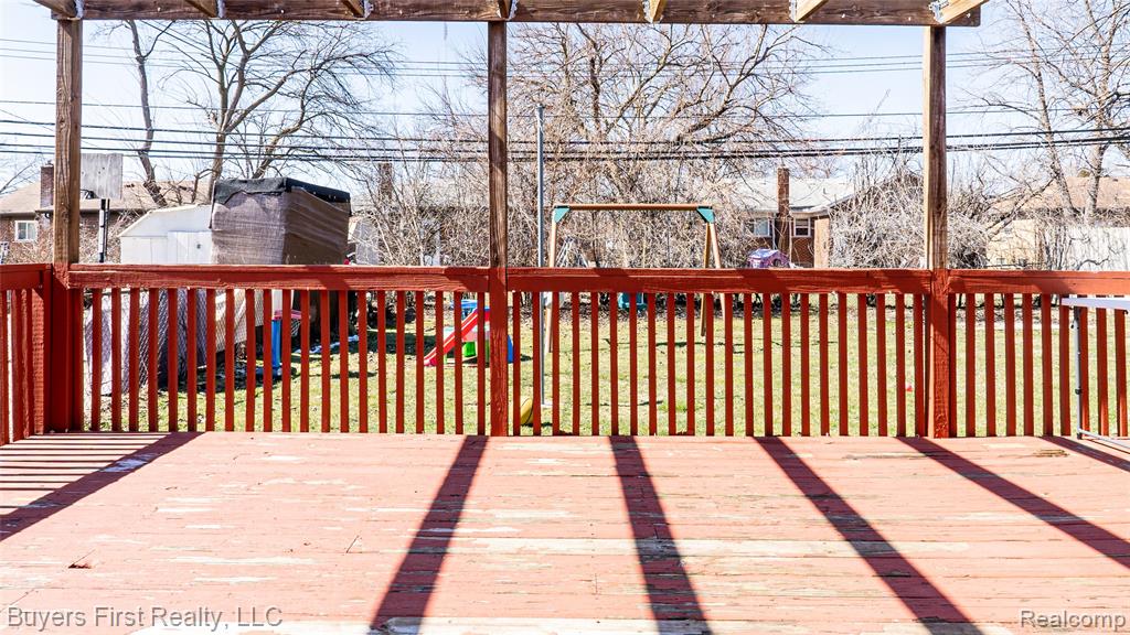 24641 Church Street, Oak Park, MI 48237 — Photo 33