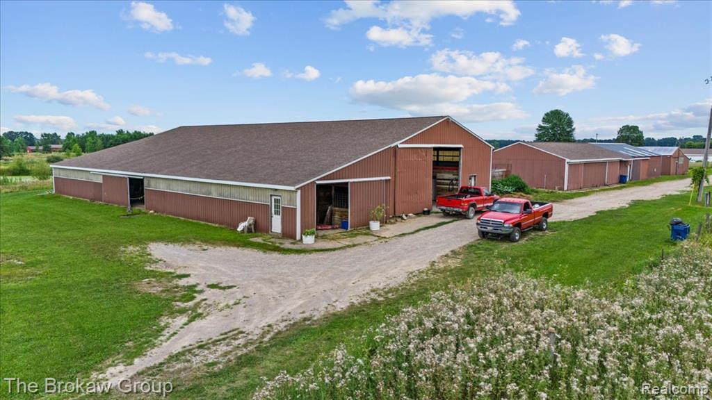 8490 Sharp Road, Swartz Creek, MI 48473 — Photo 3