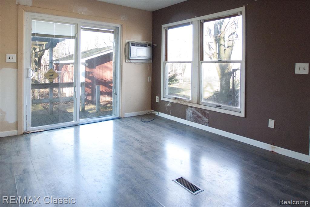 1315 W Marr Road, Howell, MI 48855 — Photo 10