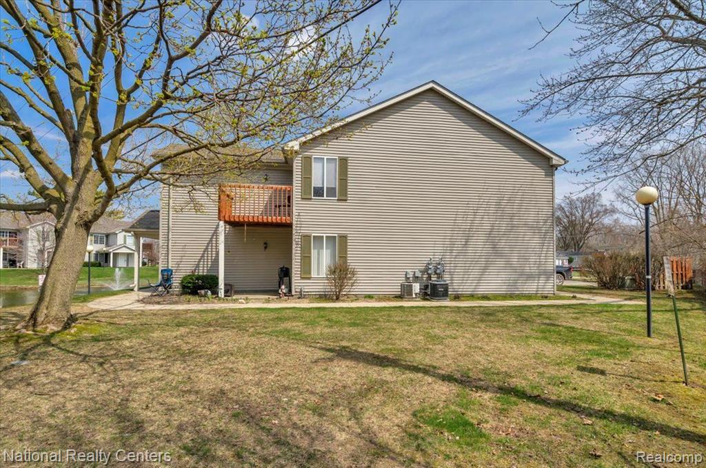 5026 AMHURST, Waterford, MI 48327 — Photo 19
