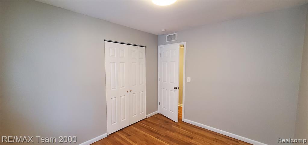 4911 Jackson Street, Dearborn Heights, MI 48125 — Photo 13