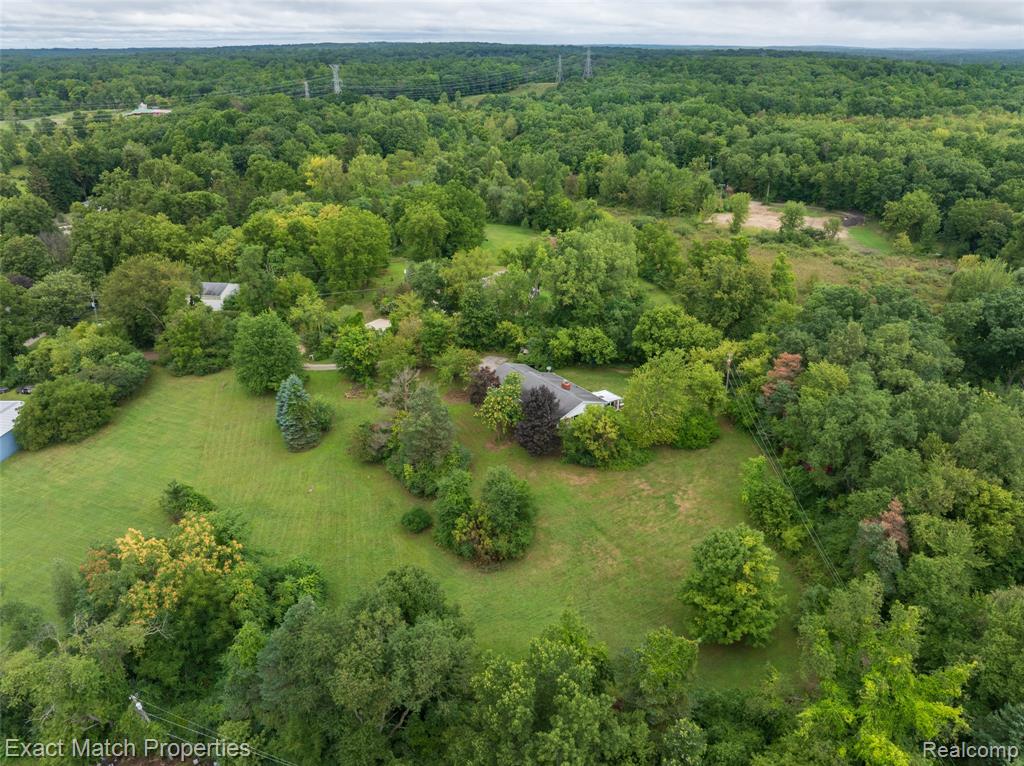 7600 Haley Road, White Lake, MI 48383 — Photo 38
