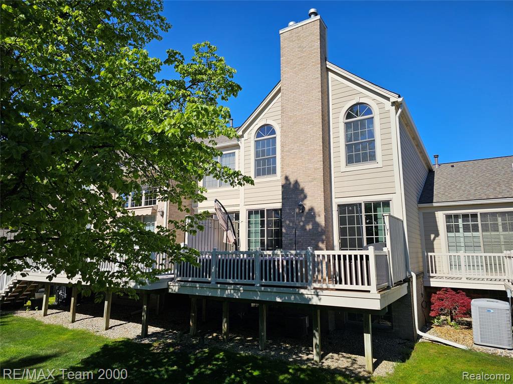 16792 Lyonhurst Circle, Northville, MI 48168 — Photo 32