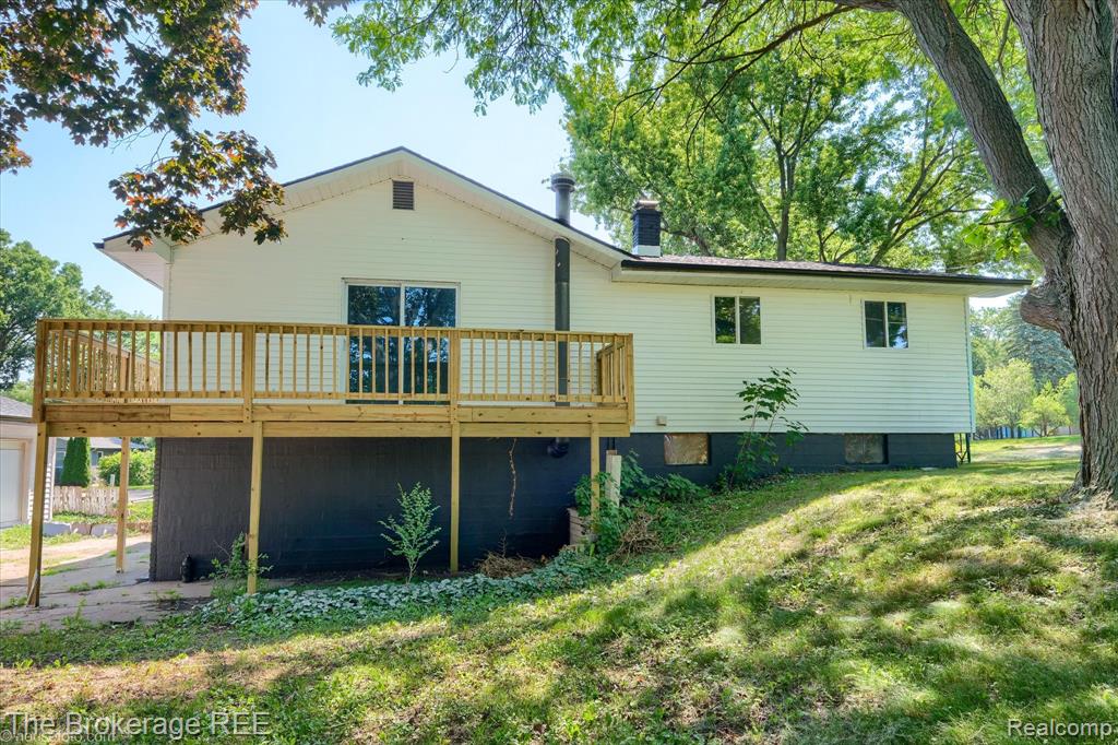 1401 Hillside Drive, Flint, MI 48532 — Photo 43