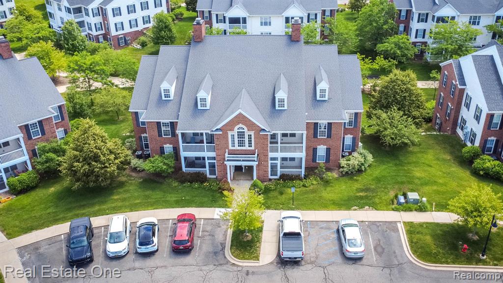 934 W Summerfield Glen Circle, Ann Arbor, MI 48103 — Photo 30