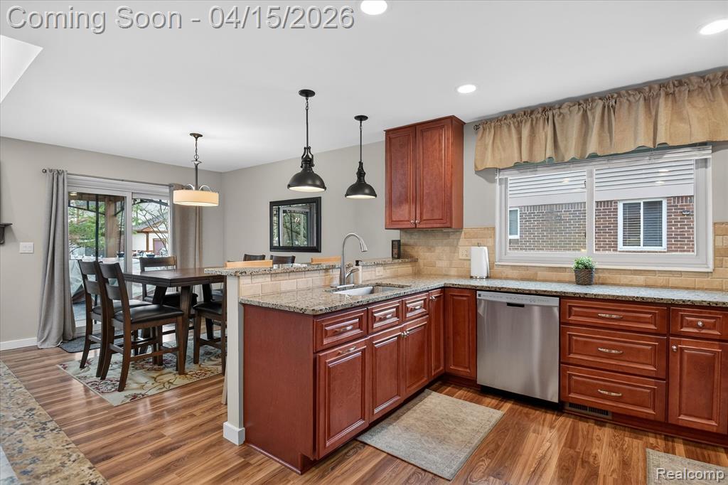 45459 Brunswick Drive, Canton, MI 48187 — Photo 14