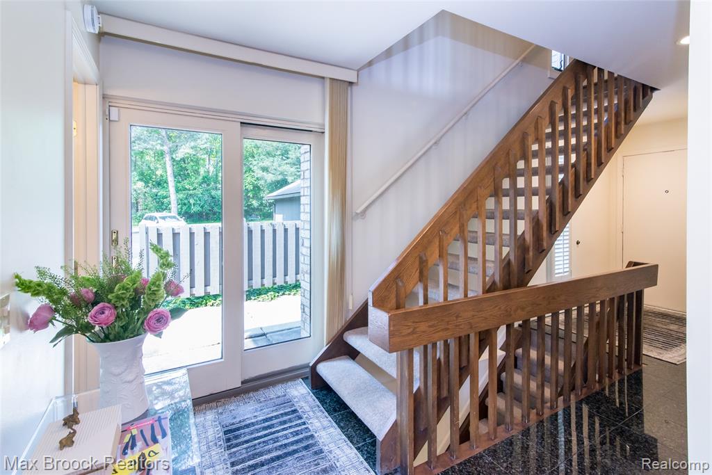 41350 Woodward Avenue, Bloomfield Hills, MI 48304 — Photo 16