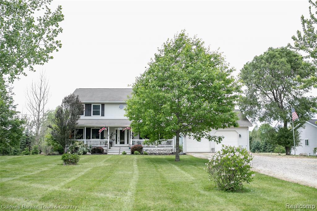 717 N Youngs Road, Attica, MI 48412 — Photo 5