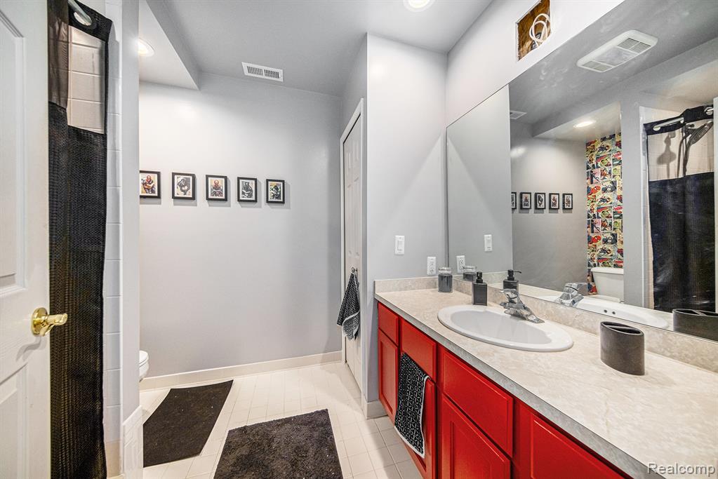 9993 Tioga Trail, Pinckney, MI 48169 — Photo 21