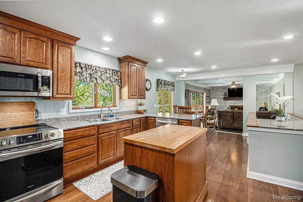 4172 SKINNER LAKE Road, Lapeer, MI 48446 — Photo 9