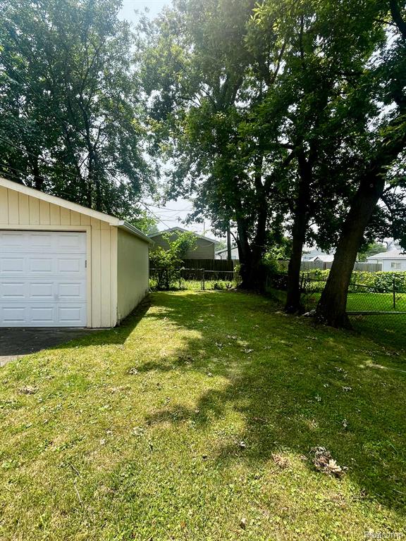 4144 Norbert Ave, Warren, MI 48091 — Photo 11