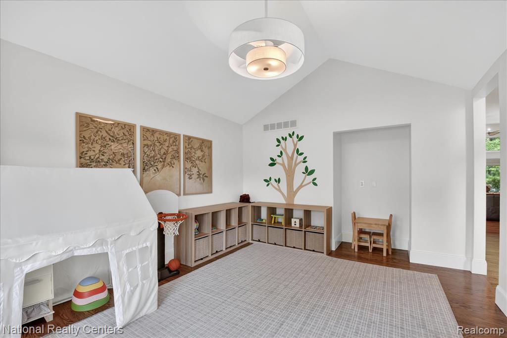 54366 Royal Troon Drive, South Lyon, MI 48178 — Photo 17