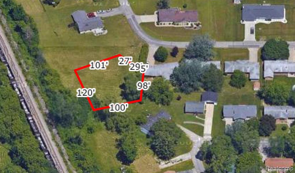 4500 S Michelle Street, Saginaw, MI 48601 — Photo 2