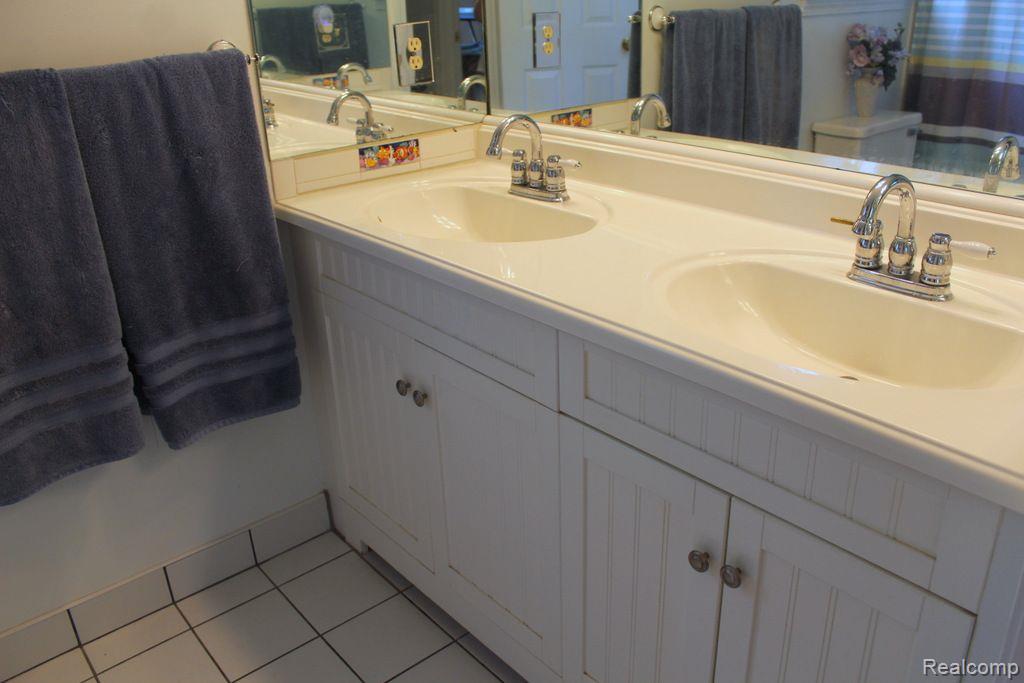 8620 RATTALEE LAKE Road, Clarkston, MI 48348 — Photo 23