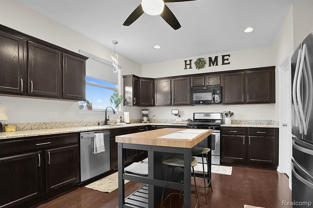 48115 STAPLETON Avenue, Macomb, MI 48042 — Photo 12