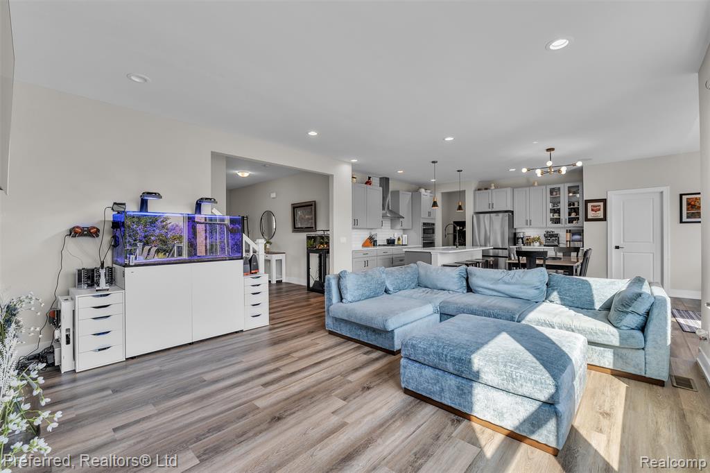 45871 Spruce, Plymouth, MI 48170 — Photo 16