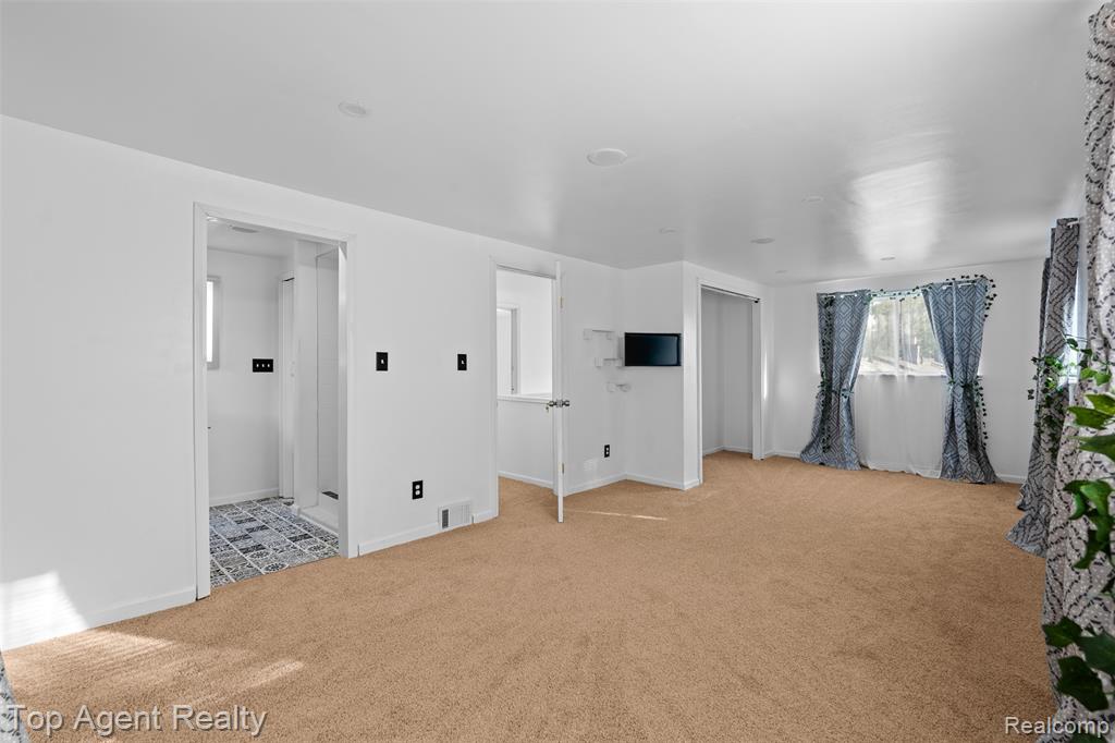 19780 Oakfield Street, Detroit, MI 48235 — Photo 19