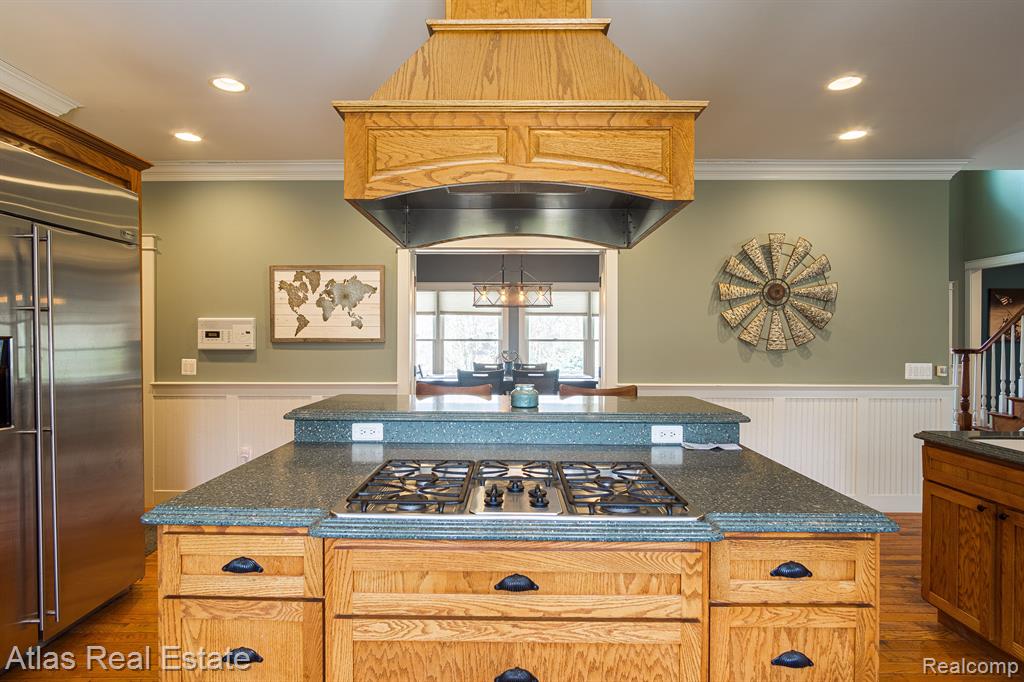 2716 LAKE GEORGE Road, Leonard, MI 48367 — Photo 30