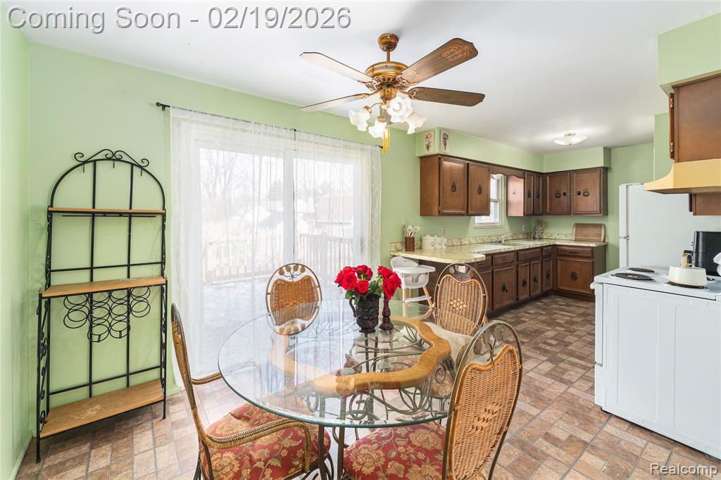 4413 Esta Drive, Flint, MI 48506 — Photo 5
