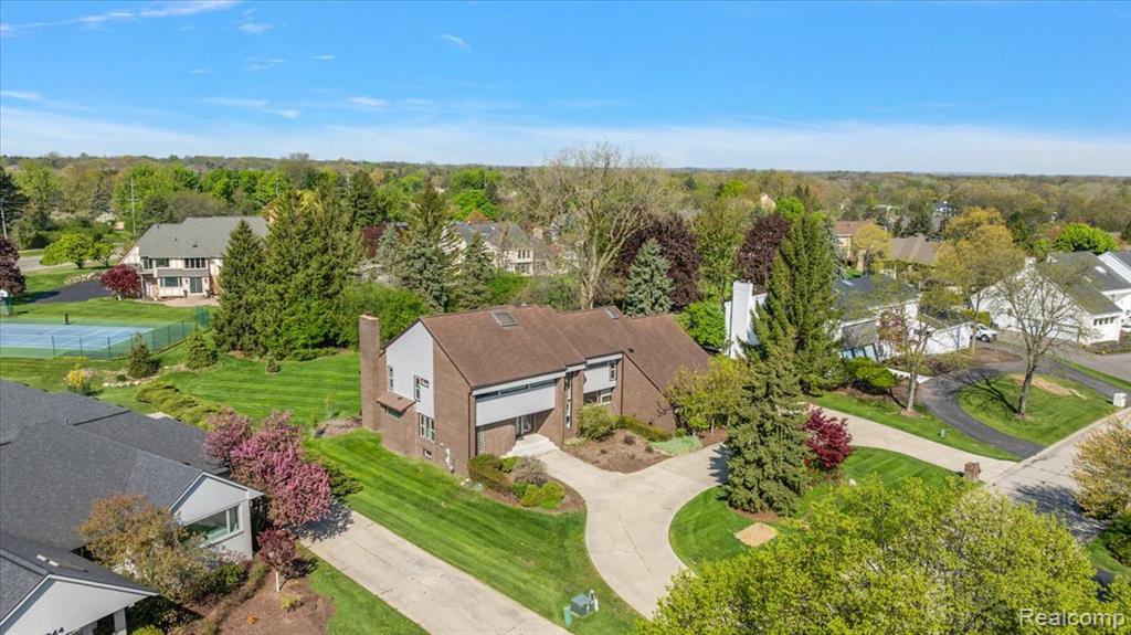 3830 Columbia Drive, Bloomfield Hills, MI 48302 — Photo 49