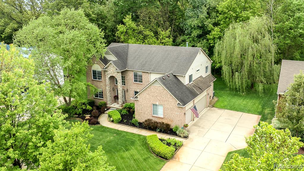 29811 Bradford Drive, New Hudson, MI 48165 — Photo 2