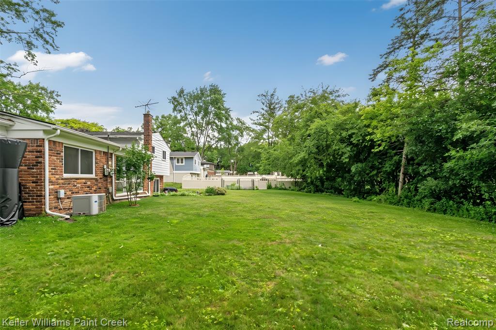 7093 Stonebrook Road, West Bloomfield, MI — Photo 3