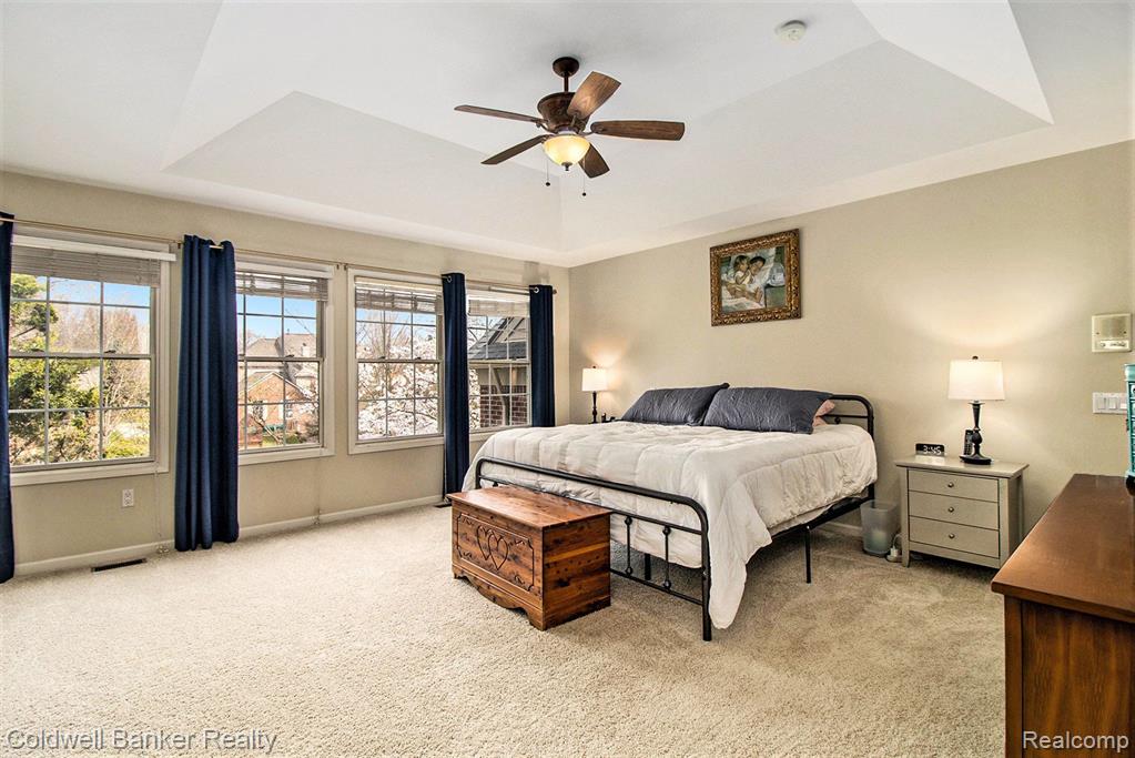 48520 Antique, Canton, MI 48187 — Photo 16