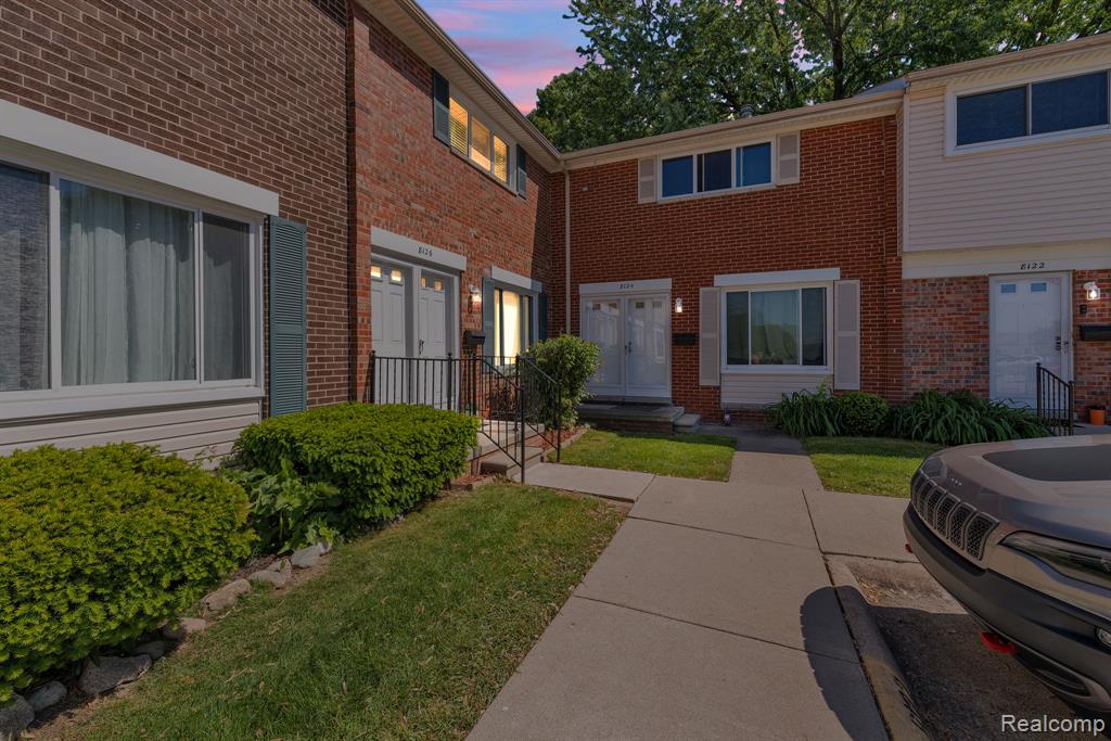 8126 Farnum Avenue, Warren, MI 48093 — Photo 26