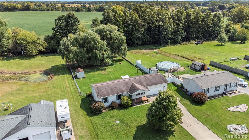 126 WALKER Drive, Morrice, MI 48857 — Photo 27