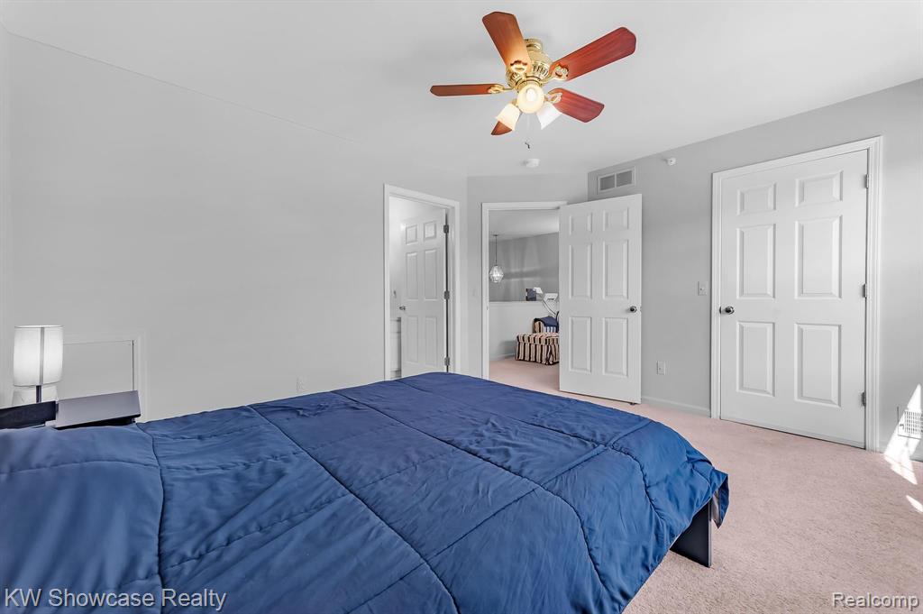 432 CHERRY ORCHARD Road, Canton, MI 48188 — Photo 21