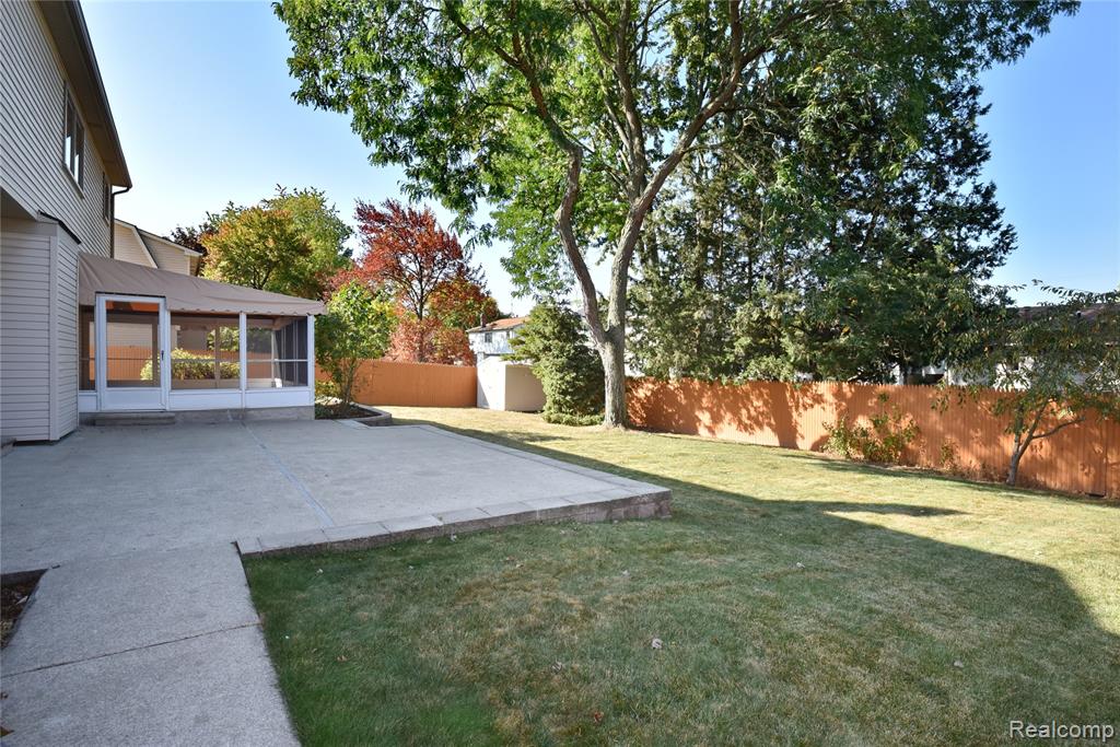 4451 Cypress Drive, Troy, MI 48085 — Photo 34