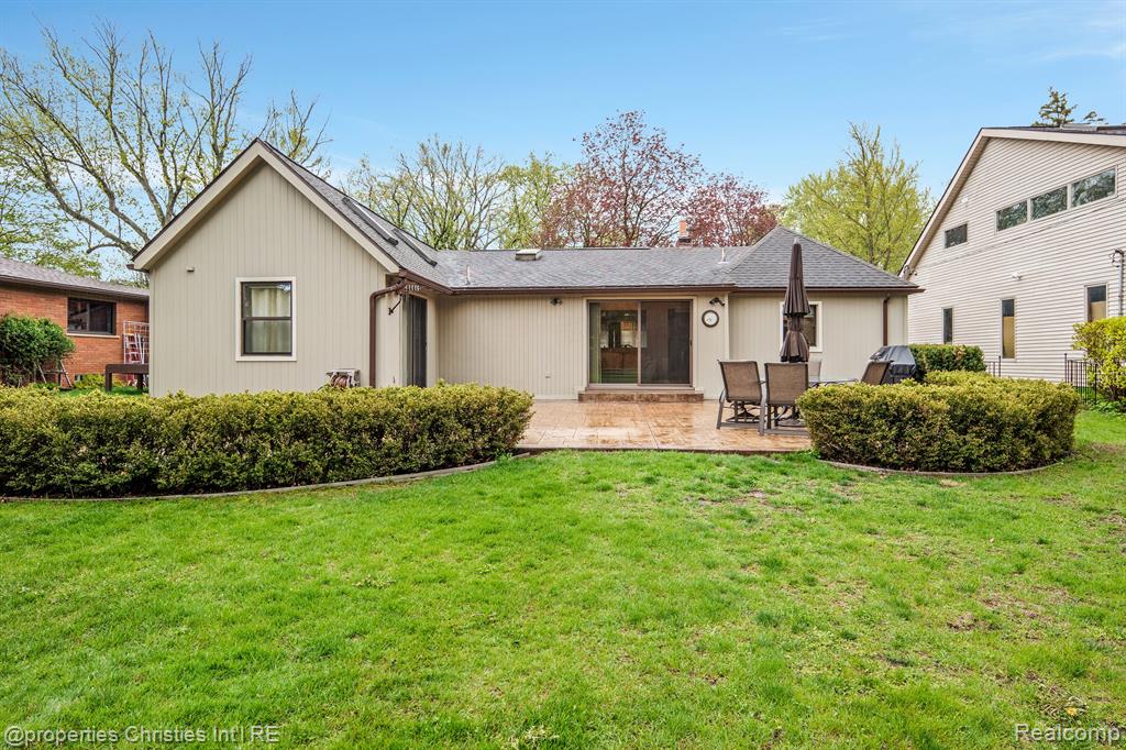 708 MOUNT VERNON Boulevard, Royal Oak, MI 48073 — Photo 10