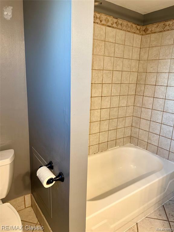 1842 Chaucer Avenue, Madison Heights, MI 48071 — Photo 8