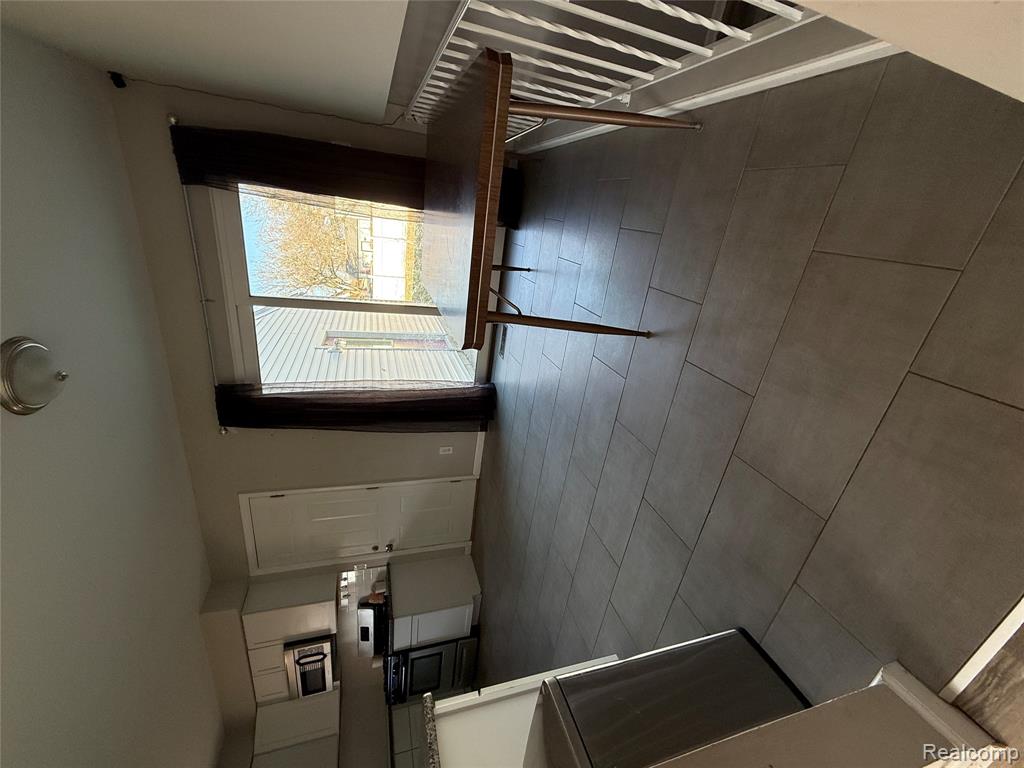 41229 N Central Drive, Sterling Heights, MI 48313 — Photo 3