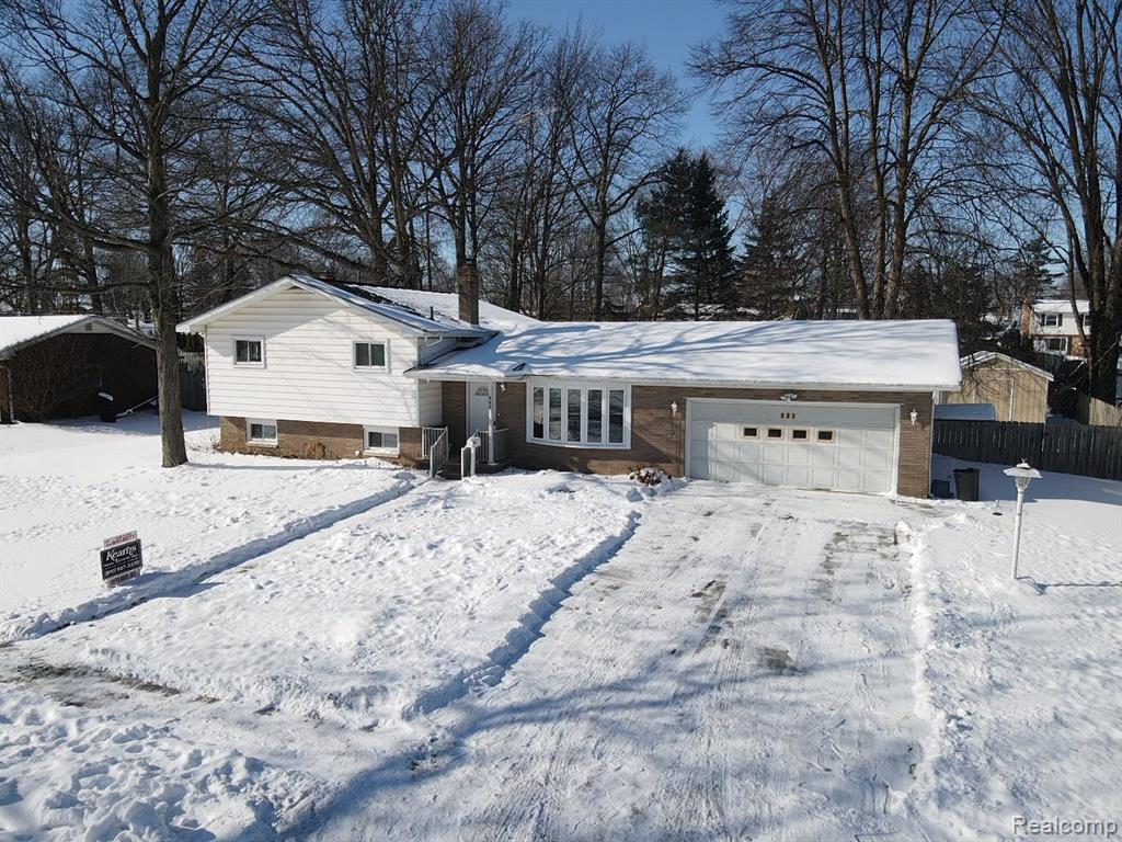 980 Indiana Avenue, Marysville, MI 48040 — Photo 3