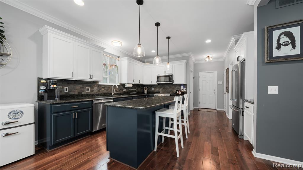 838 Coolidge Avenue, Clawson, MI — Photo 12