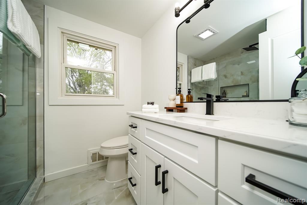 4156 McCandlish Road, Grand Blanc, MI 48439 — Photo 53