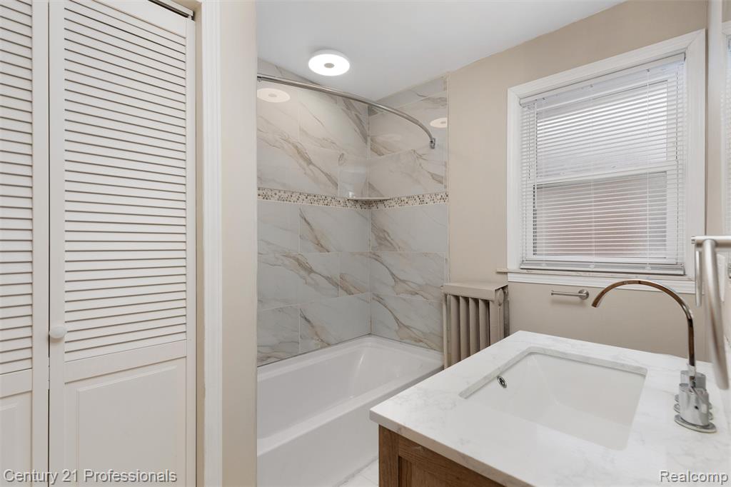 3322 Leslie Street, Detroit, MI 48238 — Photo 19