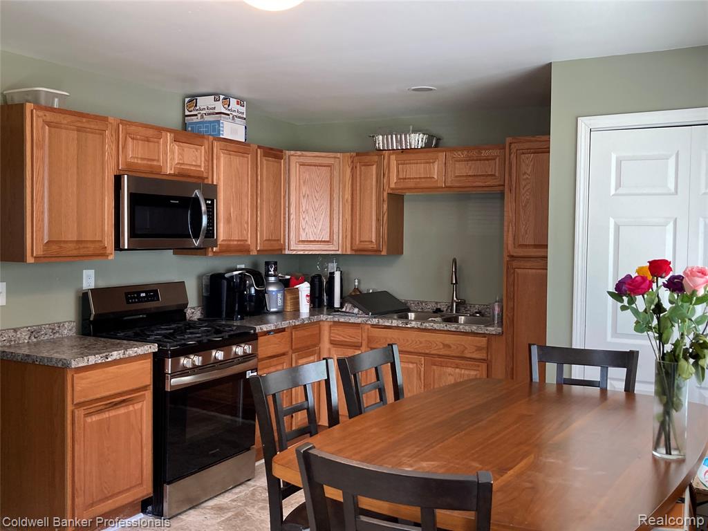 63 Parkdale Avenue, Pontiac, MI 48340 — Photo 7