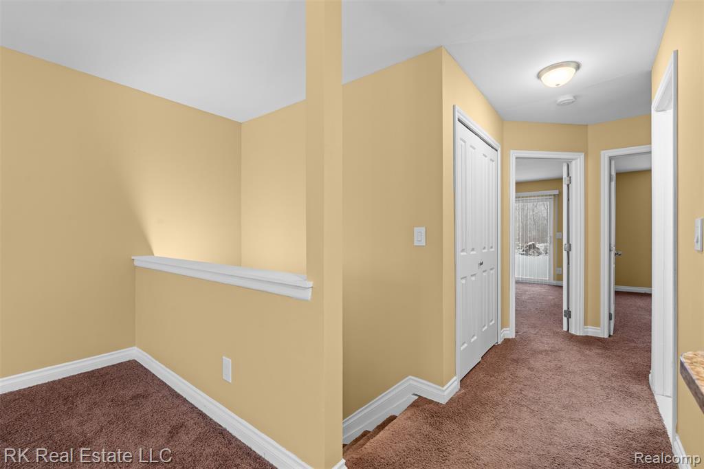 58629 Wallington, Washington, MI — Photo 19