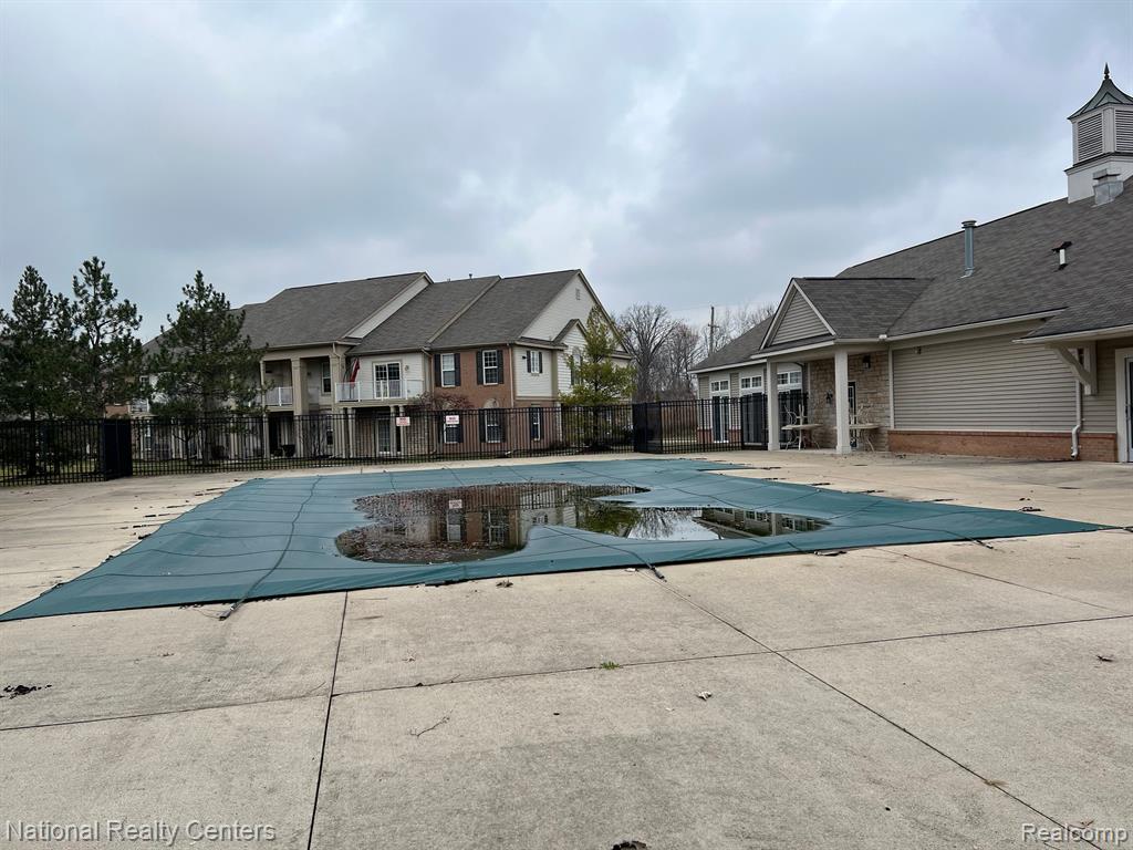40564 BLYTHEFIELD Lane, Canton, MI 48188 — Photo 9