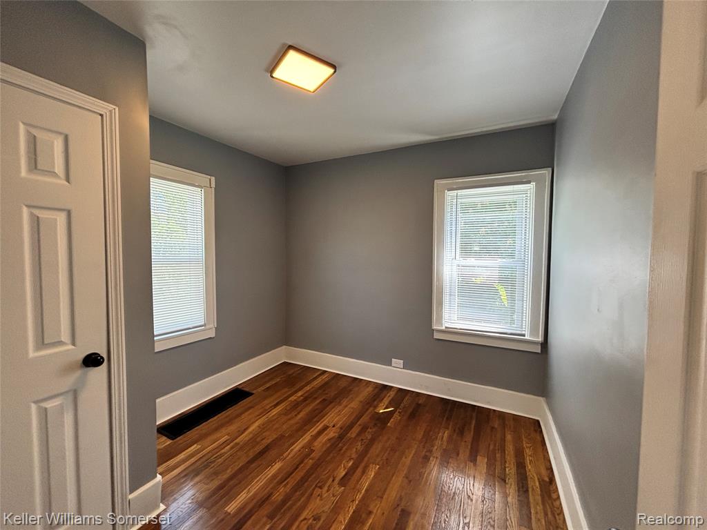 7028 Studebaker Avenue, Warren, MI 48091 — Photo 9
