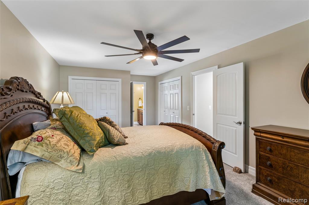 5327 Olde Saybrooke Road, Grand Blanc, MI 48439 — Photo 17