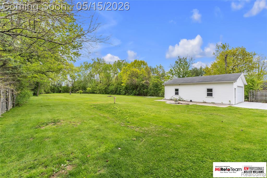 16245 Helen Street, Southgate, MI 48195 — Photo 36