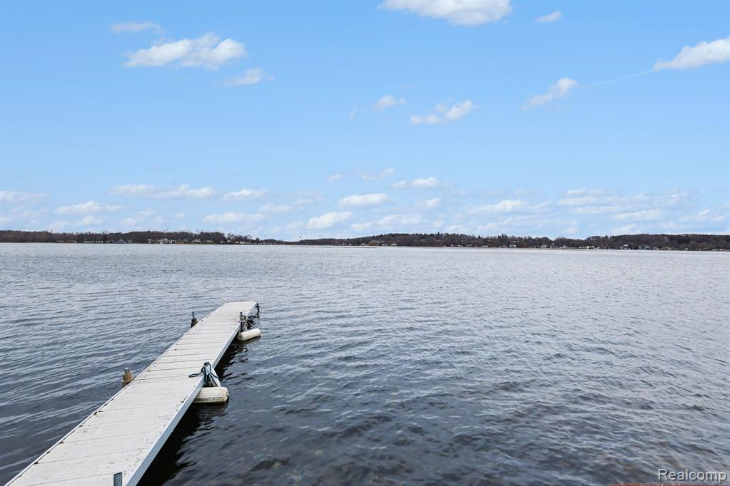 5225 Pine Drive, Jackson, MI 49201 — Photo 31