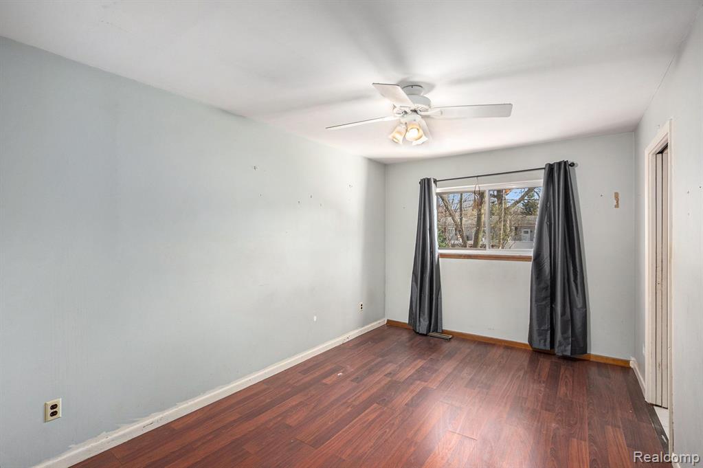 460 HICKORY Drive, Troy, MI 48083 — Photo 16